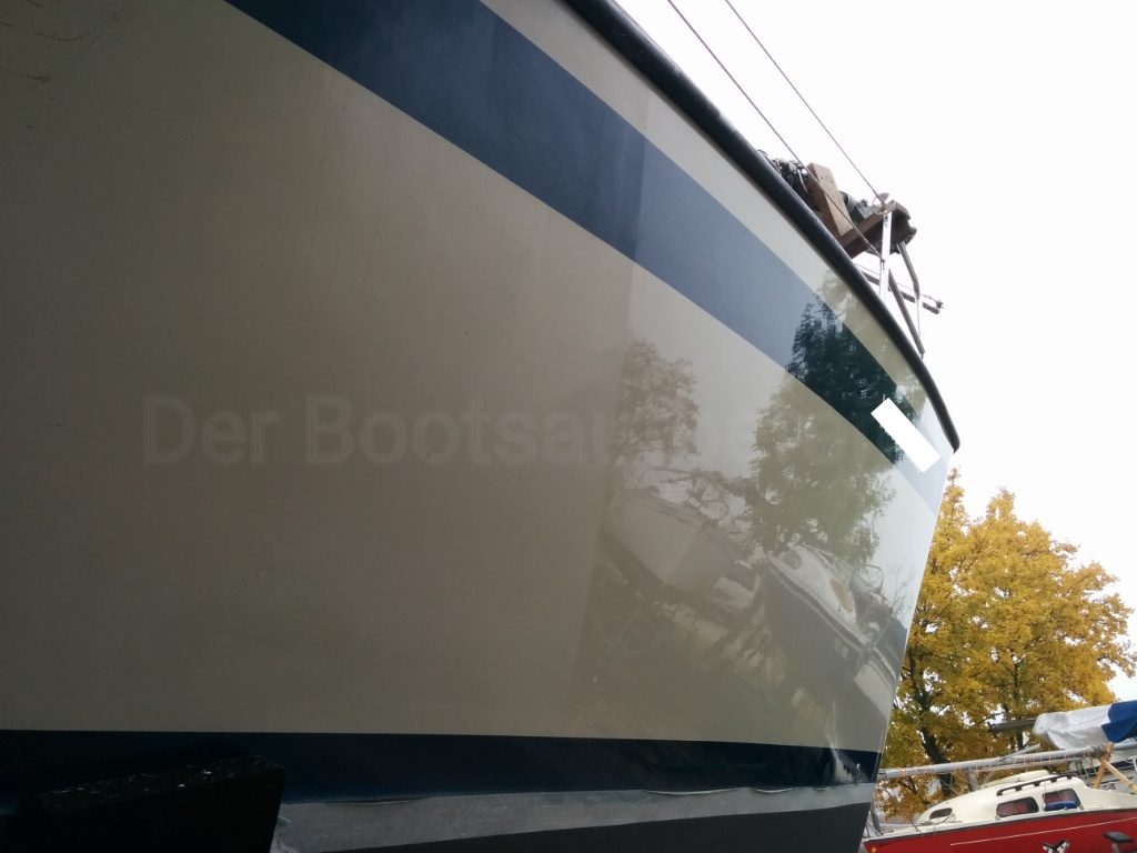 Bootsservice Zengerle Der Bootsaufbereiter LM30 Polieren